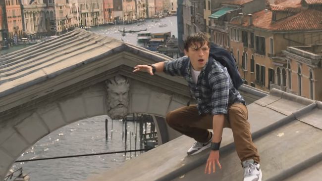 Chapter 2: Venice, Italy | Spider-Man Far From Home (Spider-Man x Reader)