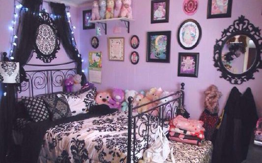 emo bedroom